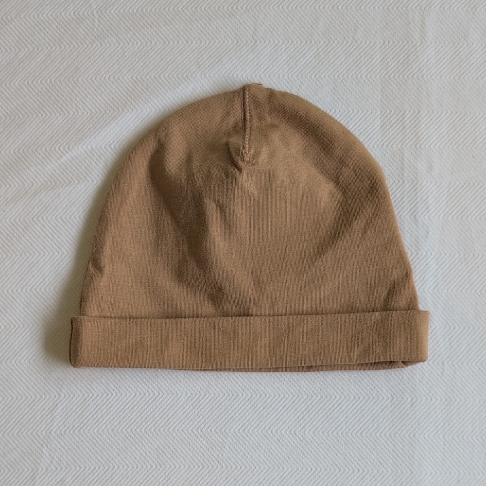 H&M organic cotton baby beanie hat dark beige tan 4-6 months unisex